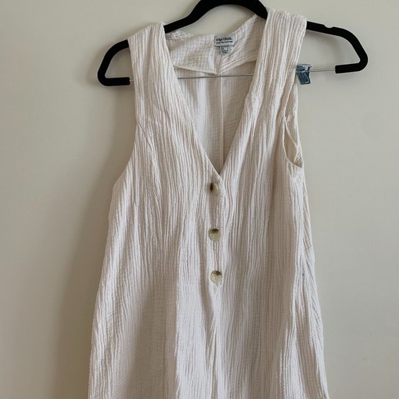 Camille  Sleeveless Romper, sold out everywhere - Picture 1 of 4